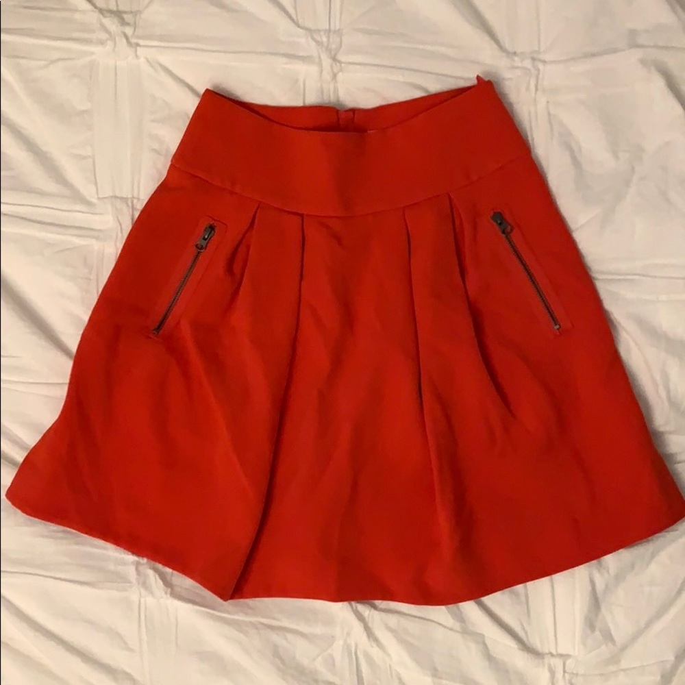 ANTHRO Pleated skirt with pockets!